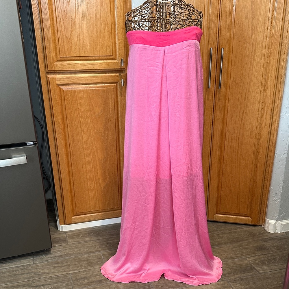 Aakaa Vibrant Pink Maxi Skirt, Strapless. Size Large.